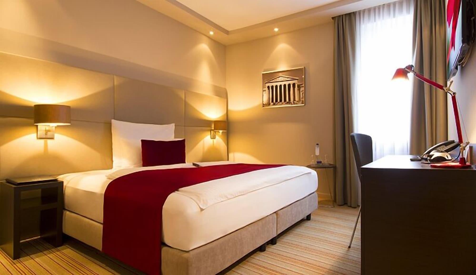 Marc (adults Only) 4*